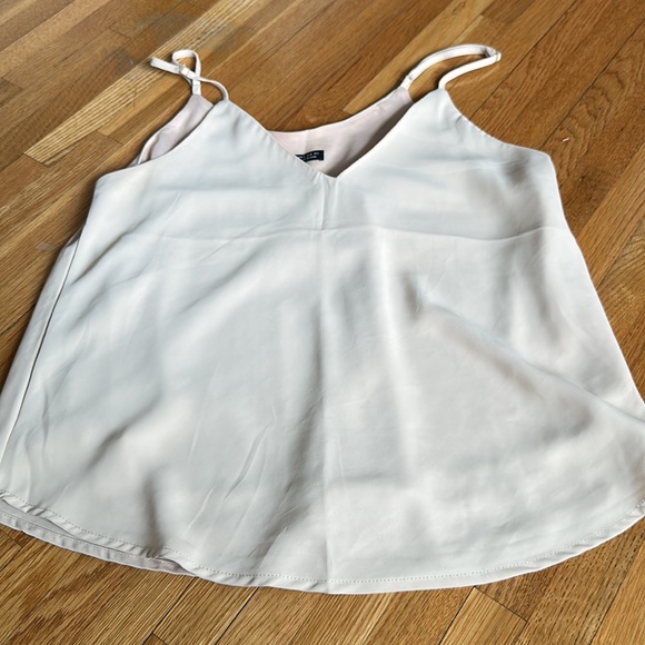 Shein Solid V Neck Cami Top - Picture 6 of 6